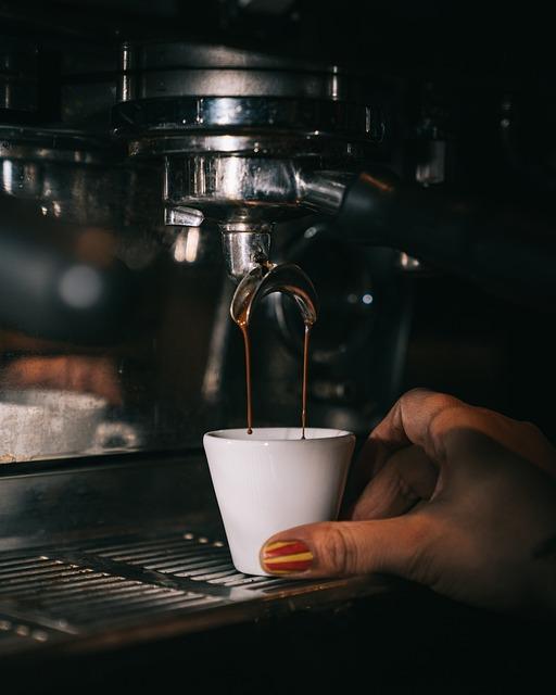 Espresso Pákové 15 Bar - Klíč k Dokonalé Chuti Každé Šálku